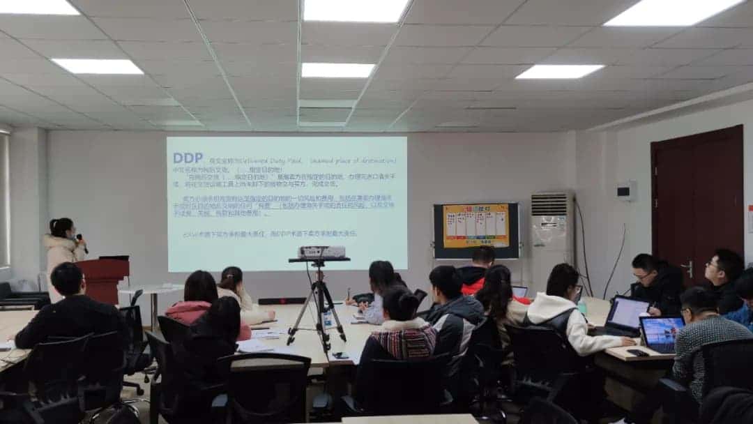 媒體中心板塊及短視頻挑選